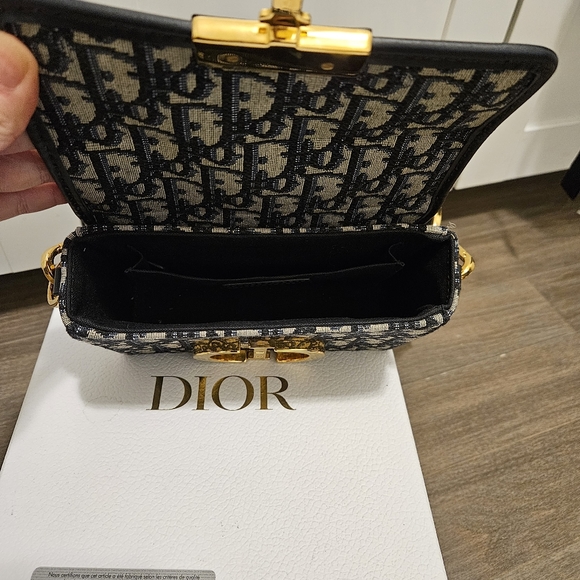 DIOR Montaigne 30 box bag - Picture 8 of 16